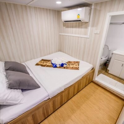 Similan Liveaboards Deep Andaman Queen Deluxe Double 03